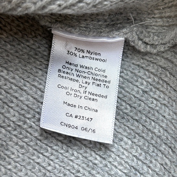 Talbots Lambswool Grey Double Button Up Long Sleeve Cardigan, Size Small Petite - Picture 11 of 11